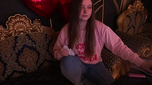 MagicPeachh  online show from February 2026 03:16:02 PM