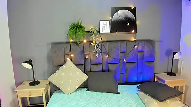 LilithSmith  online show from November 2025 11:40:02 AM