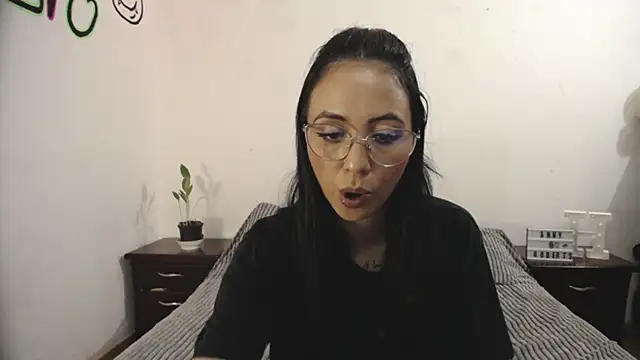 anny roberts online show from January 2025 06:58:02 PM