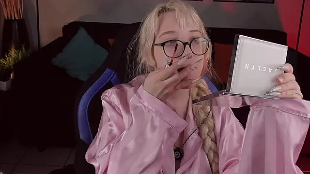 AmayaSakura online show from December 2024 09:20:01 PM