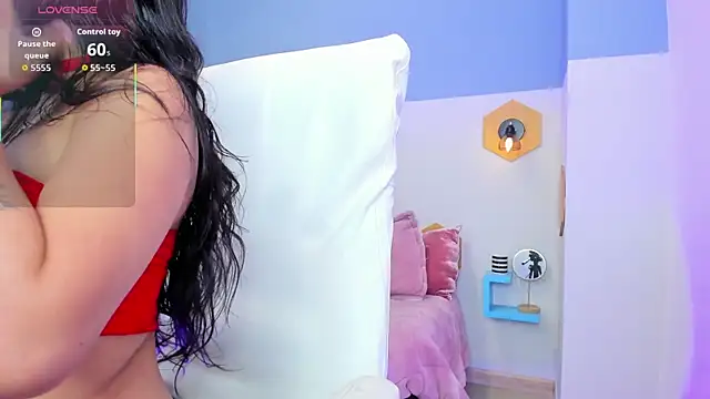 Chloe fischer  online show from September 2025 02:33:02 PM