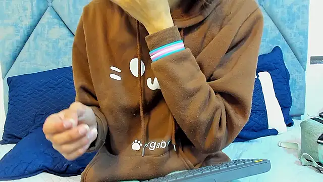 FreyaMoller online show from January 2026 01:26:01 PM