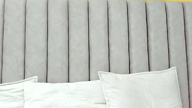 FreyaMoller online show from March 2026 07:00:02 PM