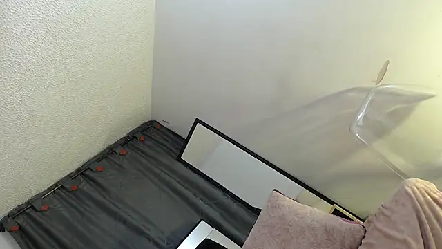 Isabela cameron vn online show from February 2025 03:21:02 AM