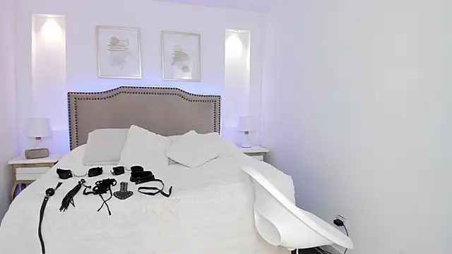 RACHEL EV online show from March 2026 06:08:01 AM