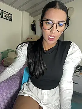 Kimm khalifa online show from February 2025 03:23:01 AM