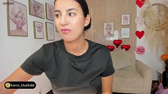 Kimm khalifa online show from February 2025 09:46:01 PM