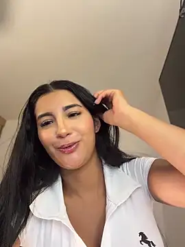 Snapshot of Kimm_khalifa chatting on June 2026 01:52:02 AM Kimm khalifa online show from June 2026 01:52:02 AM