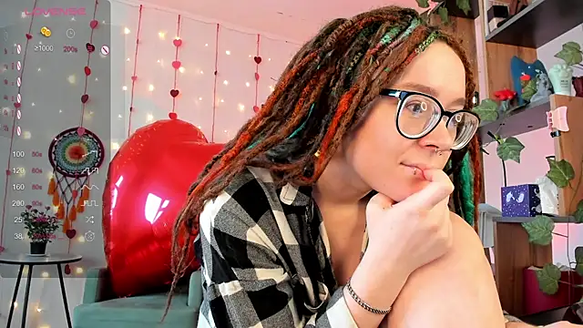 alisahug online show from February 2025 10:29:02 AM