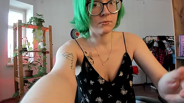 alisahug online show from March 2025 07:41:01 AM