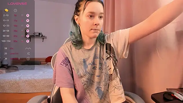 alisahug online show from December 2025 10:08:02 AM