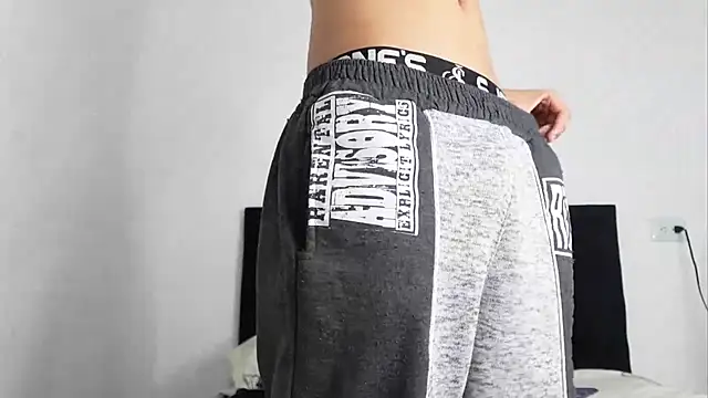 MarcoAlexLatino online show from January 2025 02:18:01 AM