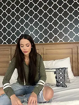 Amber Rush  online show from February 2025 10:47:02 PM