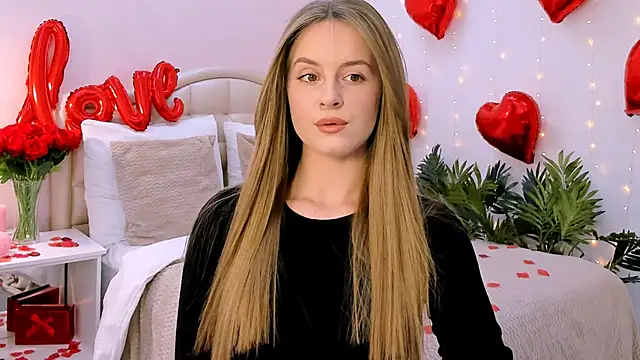 RozzitaBedberry online show from February 2025 01:16:02 PM