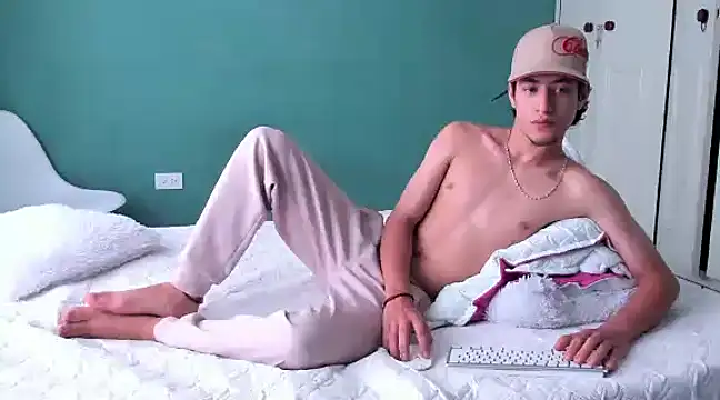 Chandler ken online show from February 2025 05:37:01 PM