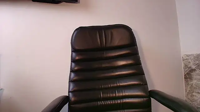Snapshot of Susana_hank2 chatting on April 2026 08:37:01 PM Susana hank2 online show from April 2026 08:37:01 PM