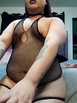 valenthottie online show from September 2025 12:44:02 AM