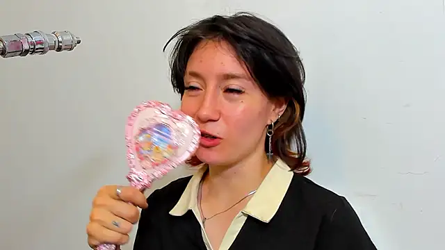 lizzy davis 1 online show from February 2026 03:43:01 AM