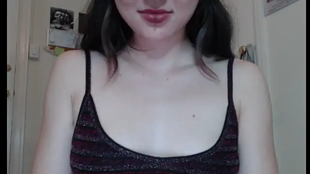 fern4ever online show from March 2025 03:48:01 AM