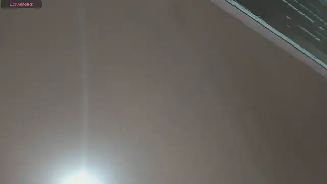 Snapshot of lilybaudyn_ chatting on May 2026 08:42:01 AM lilybaudyn online show from May 2026 08:42:01 AM