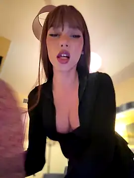 Carlita cute online show from December 2025 07:10:02 PM