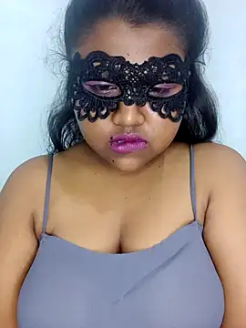 Snapshot of Sexy--queen1 chatting on October 2025 05:52:02 PM Sexy--queen1 online show from October 2025 05:52:02 PM