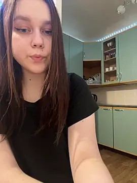 Marylallka5 online show from February 2025 06:01:01 PM