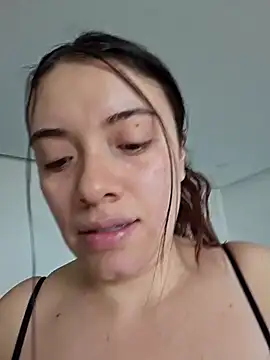 Snapshot of valery_mora chatting on December 2024 07:22:01 PM valery mora online show from December 2024 07:22:01 PM