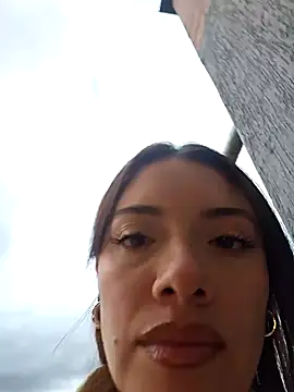 Snapshot of valery_mora chatting on January 2025 10:52:02 PM valery mora online show from January 2025 10:52:02 PM