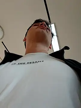  Ottis  online show from March 2025 06:44:02 PM