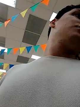  Ottis  online show from March 2025 08:04:01 PM