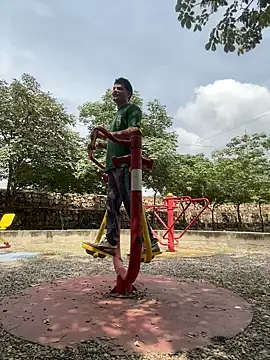  Ottis  online show from February 2026 03:31:01 PM