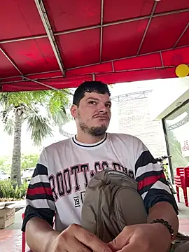  Ottis  online show from April 2026 02:33:01 PM