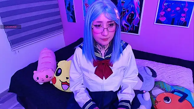 Miwa violet online show from February 2026 04:00:01 AM