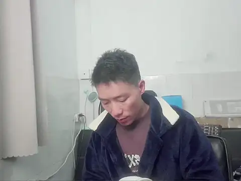 xhqds online show from December 2024 04:25:02 PM