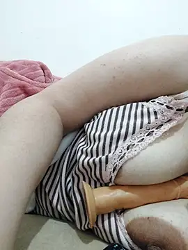 Snapshot of Diana-sexy chatting on March 2025 01:03:02 AM Diana-sexy online show from March 2025 01:03:02 AM