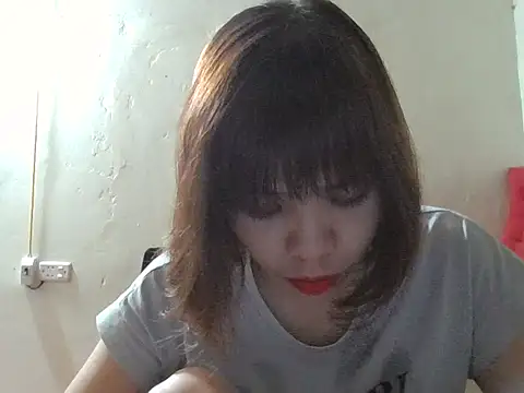 Angela-Eira online show from October 2025 09:45:01 PM