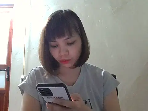 Angela-Eira online show from November 2025 09:24:01 PM