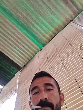 weedmanhot28 online show from May 2026 06:42:01 AM