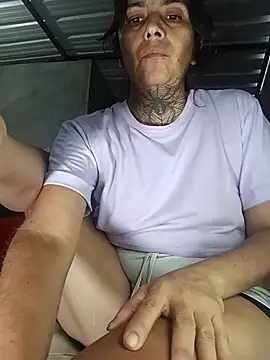 Dakary hot online show from April 2026 07:17:02 PM