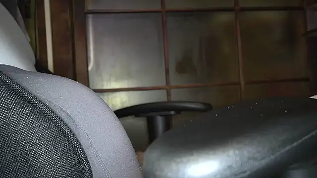 Snapshot of hidenyan02 chatting on December 2024 05:26:02 PM hidenyan02 online show from December 2024 05:26:02 PM