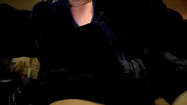 Snapshot of hidenyan02 chatting on January 2025 08:03:01 AM hidenyan02 online show from January 2025 08:03:01 AM