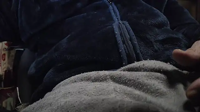 Snapshot of hidenyan02 chatting on January 2025 11:12:02 AM hidenyan02 online show from January 2025 11:12:02 AM