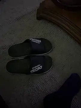 Snapshot of HFDYJLO chatting on March 2026 10:57:01 PM HFDYJLO online show from March 2026 10:57:01 PM