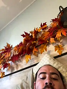 bighung1990 online show from October 2025 08:39:02 PM