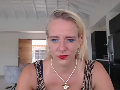 Wendysexyx online show from October 2025 03:07:01 PM