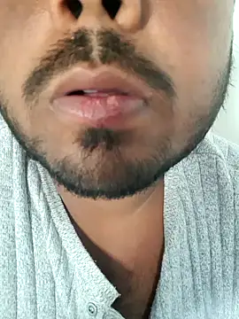 Snapshot of your_fuck_boy_00 chatting on December 2024 01:04:02 AM your fuck boy 00 online show from December 2024 01:04:02 AM