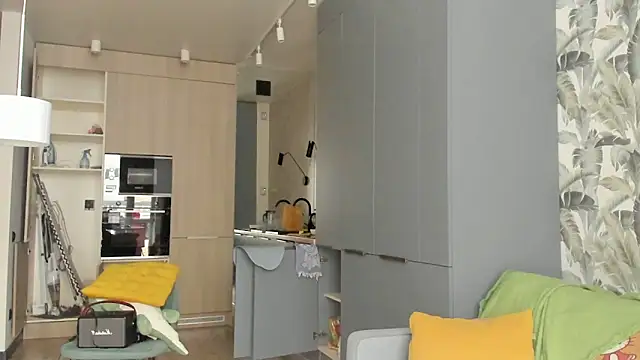 Lilith lutherlow online show from February 2026 01:08:02 PM