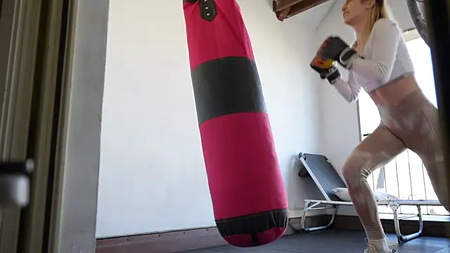 Snapshot of missdaisydiamond777 chatting on March 2026 10:21:01 AM missdaisydiamond777 online show from March 2026 10:21:01 AM