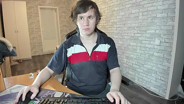 iliaskrislove online show from March 2025 11:34:02 PM